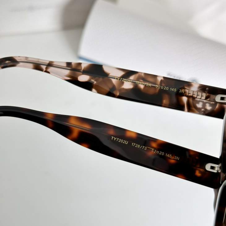 Picture of Jimmy Choo Sunglasses _SKUfw71367768fw